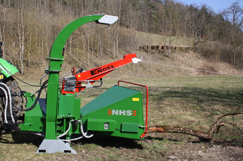 NHS Holzhäcksler 150-300 2
