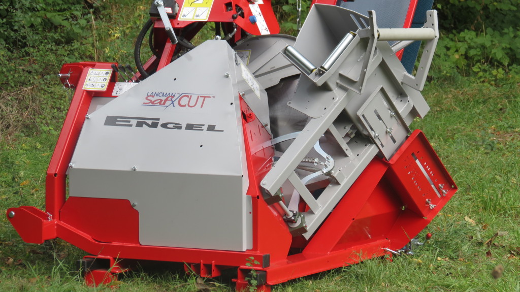 SAF-X-CUT  707 mit schwenkbarem Förderband 13