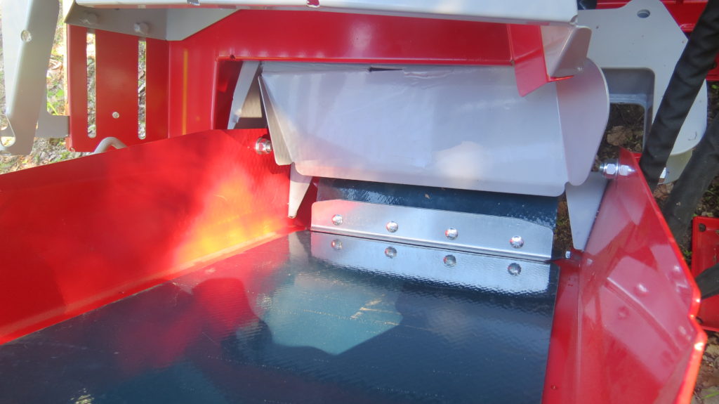 SAF-X-CUT  707 mit schwenkbarem Förderband 7