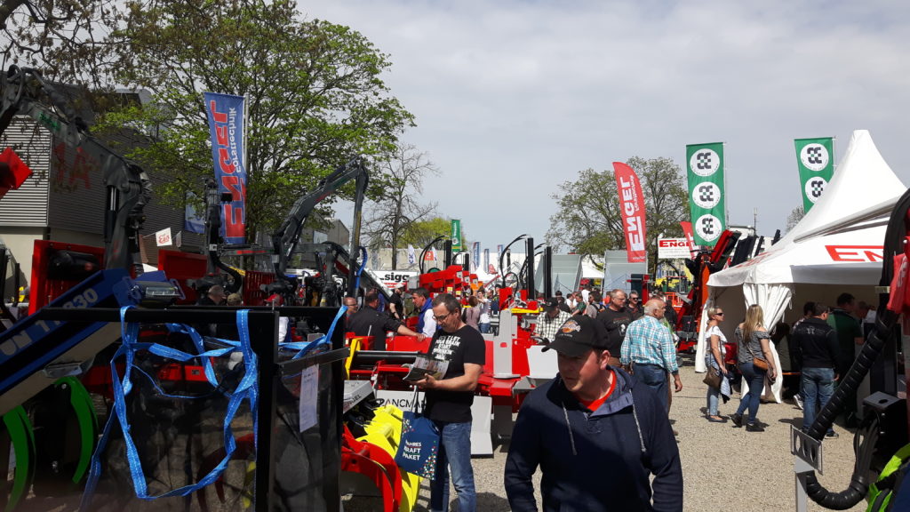 Vielen Dank für das große Interesse an der Forst-Live. 15