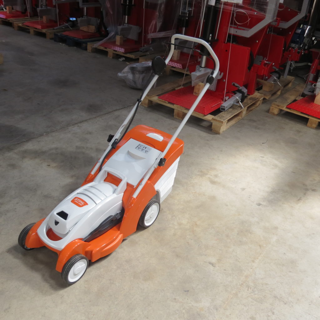 Stihl RMA 339 Akku - Rasenmäher 1