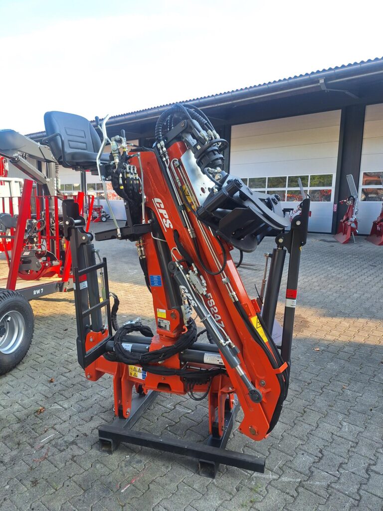 CPS Z-Kran FS 24 Z.1 mit TG 19 Dreipunktanbau 4